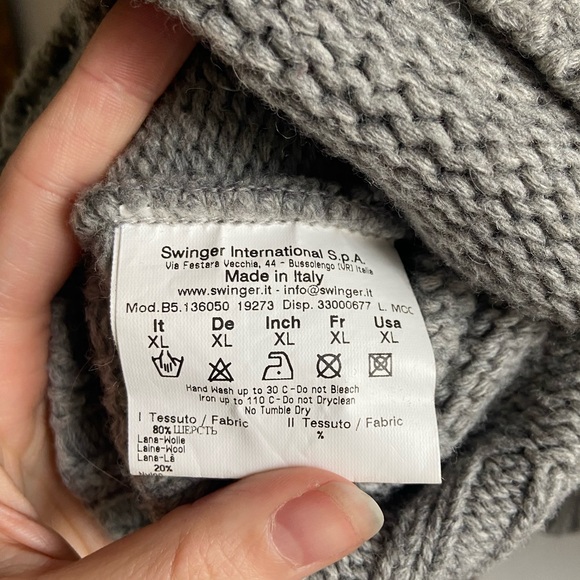 Rare Vivienne Westwood Anglomania gray wool cardigan with castle iconography - Picture 3 of 4